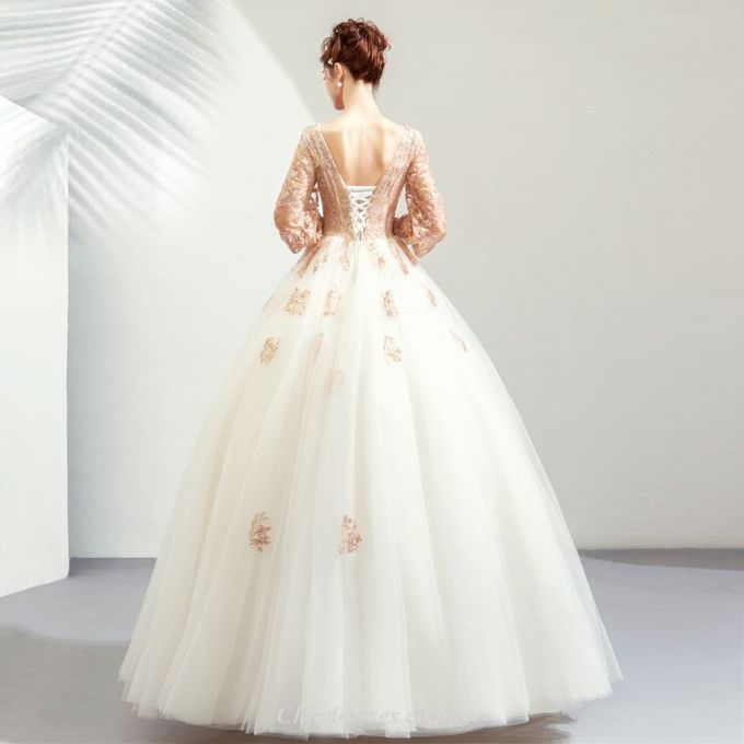 2-Ball-Gown-Floor-Length-V-neck-Golden-Long-Sleeves-Wedding-Dress-With-Appliques-Sequined-800x800.jpg